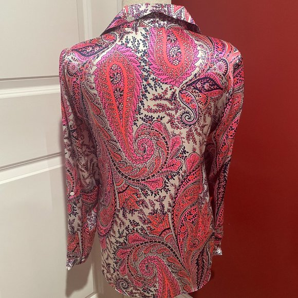 Alice & Trixie Button Front Placket Top with Long Roll Up Sleeves Size S (NWOT) - Picture 2 of 3